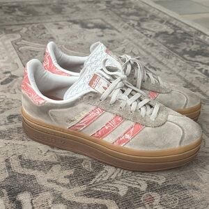Adidas Women's Cream and Coral Sneakers